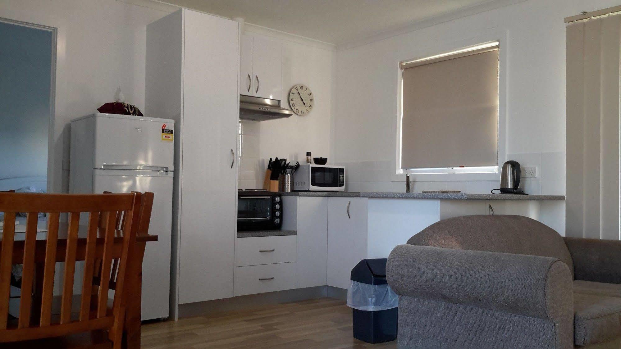 Bay View Holiday Village East Devonport Extérieur photo